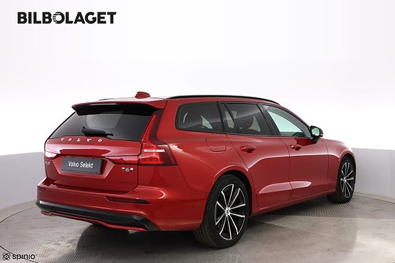 Volvo V60 4 of 16