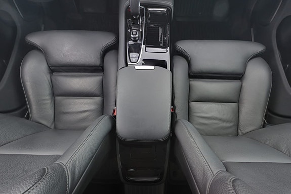 Volvo V60 9 of 16