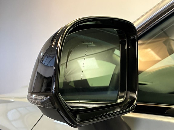 Volvo V60 13 of 23