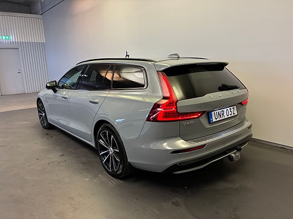 Volvo V60 6 of 23