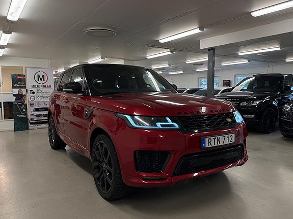 Land Rover Range Rover Sport 17 of 26