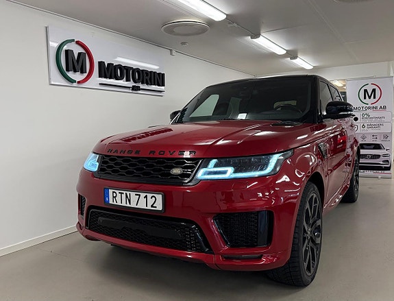 Land Rover Range Rover Sport 3 of 26