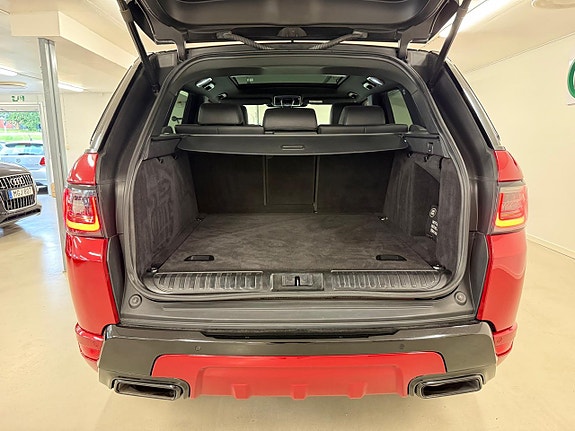 Land Rover Range Rover Sport 15 of 26