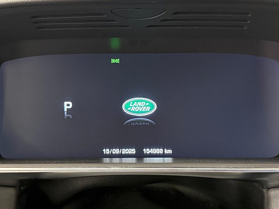 Land Rover Range Rover Sport 22 of 26