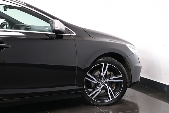 Volvo V40 21 of 22