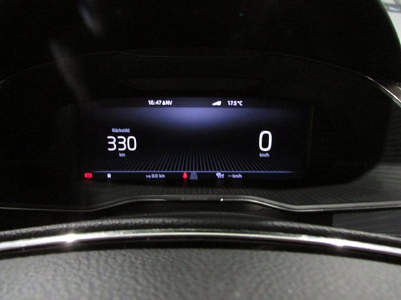 Skoda Superb 18 of 21