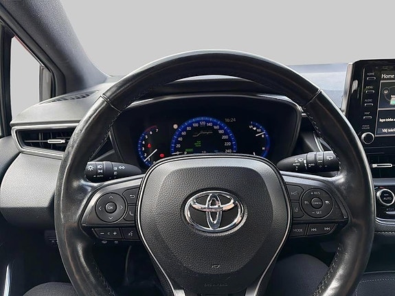 Toyota Corolla 9 of 10