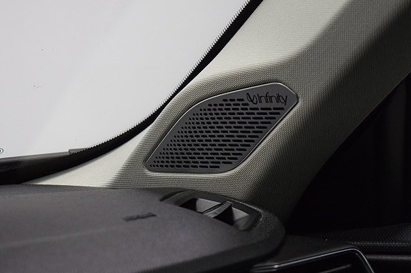 Lynk & Co 01 22 of 29