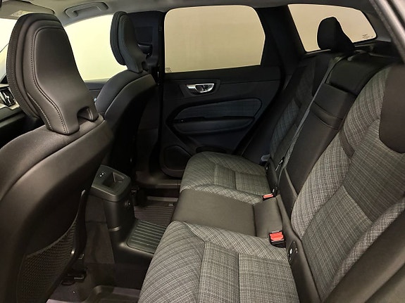 Volvo XC60 21 of 23