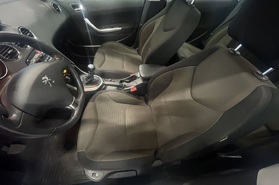 Peugeot 308 7 of 13