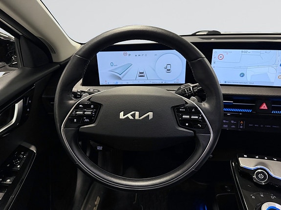 Kia EV6 13 of 23
