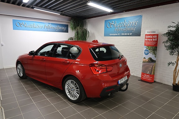 BMW 118i 2 of 6