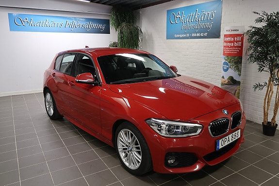 BMW 118i 4 of 6