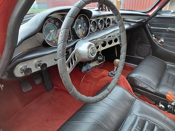 Volvo P1800 12 of 18
