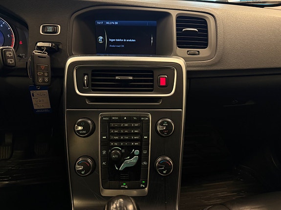 Volvo V60 18 of 19