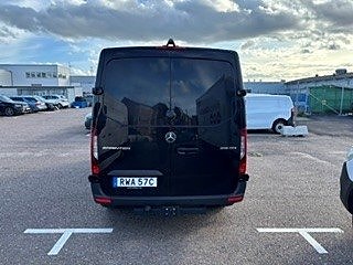 Mercedes-Benz Sprinter 319 5 of 12