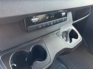 Mercedes-Benz Sprinter 319 11 of 12