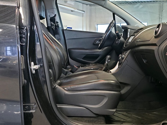 Chevrolet Trax 6 of 9