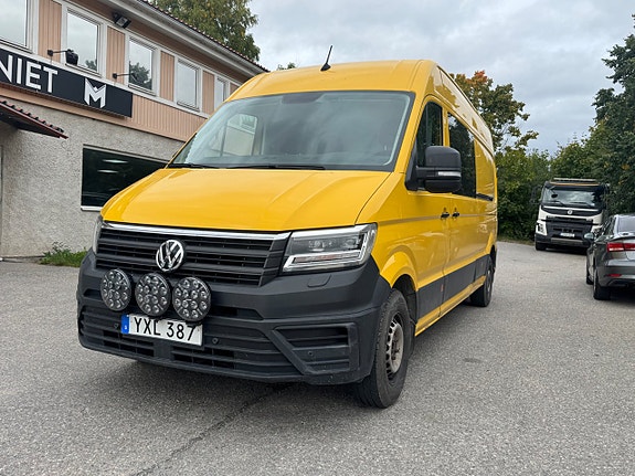 Volkswagen Crafter 35 2 of 13