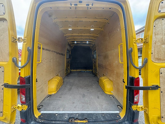 Volkswagen Crafter 35 9 of 13