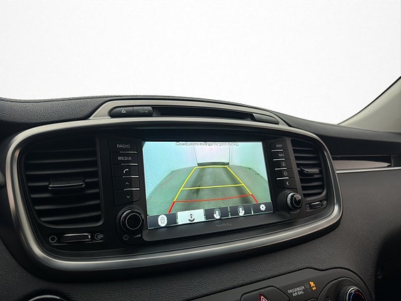 Kia Sorento 22 of 30