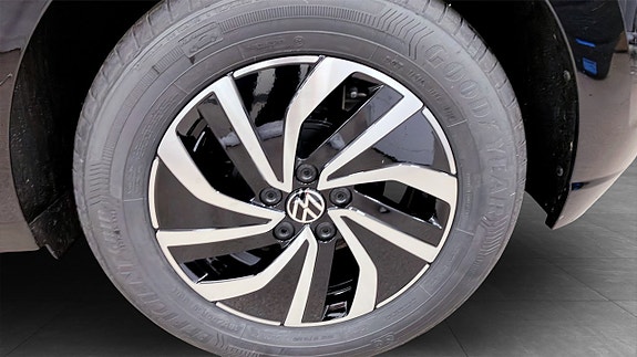 Volkswagen Polo 5 of 11