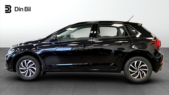 Volkswagen Polo 2 of 11