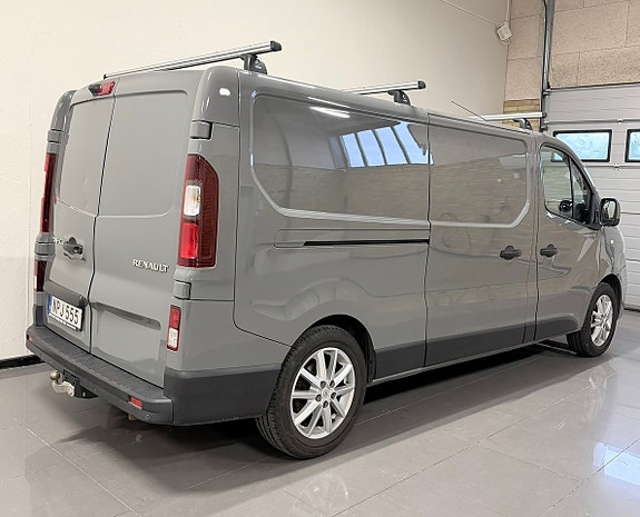 Renault Trafic 5 of 13