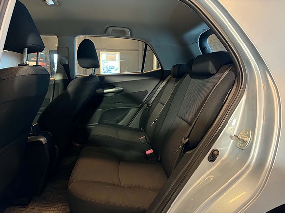 Toyota Auris 10 of 11