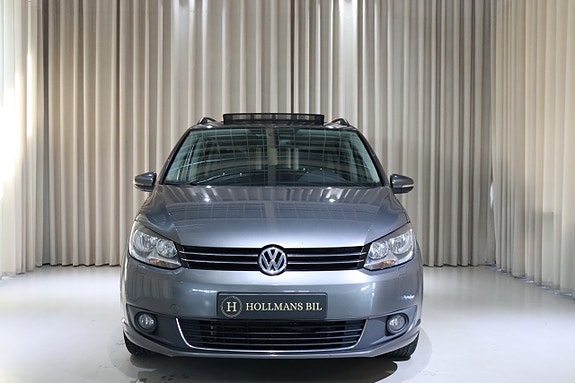 Volkswagen Touran 5 of 25