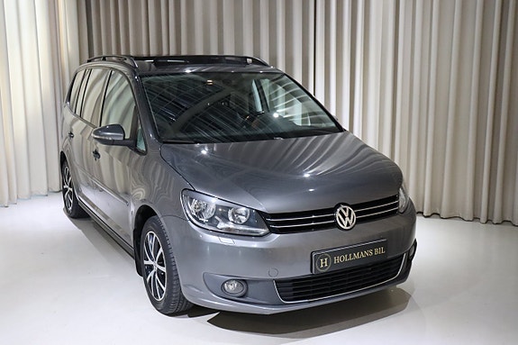 Volkswagen Touran 25 of 25