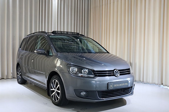 Volkswagen Touran 4 of 25