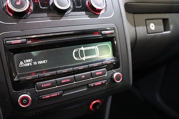 Volkswagen Touran 21 of 25