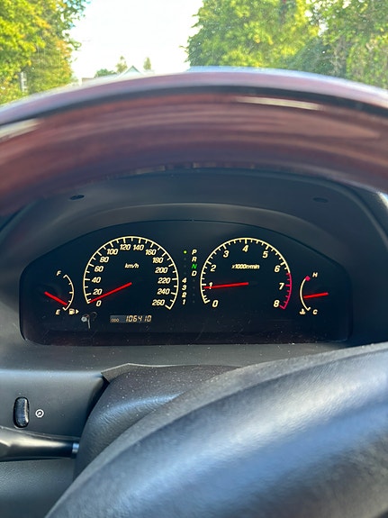 Mitsubishi Galant 11 of 13