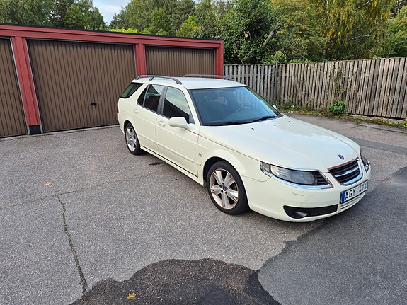Saab 9-5 2 of 6