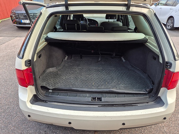 Saab 9-5 6 of 6