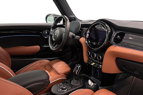 MINI Cooper SE 6 of 19