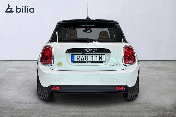 MINI Cooper SE 4 of 19
