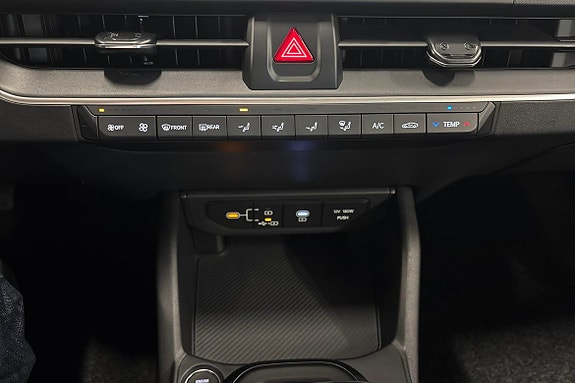 Kia K4 18 of 20