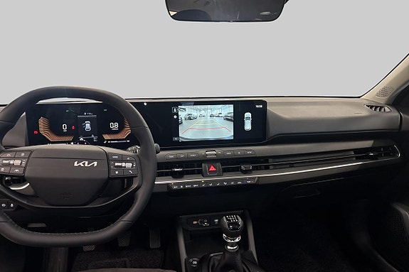 Kia K4 10 of 20