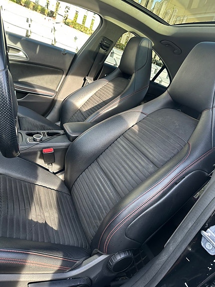 Mercedes-Benz CLA200 d 13 of 14