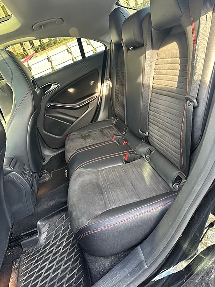 Mercedes-Benz CLA200 d 9 of 14