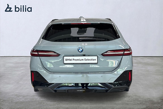 BMW 530e 4 of 19