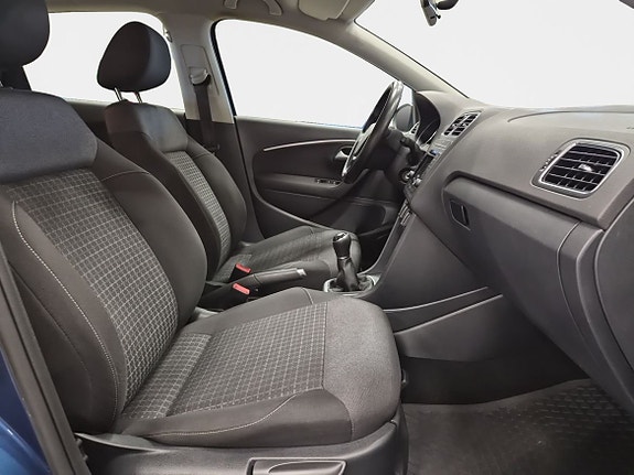 Volkswagen Polo 15 of 15