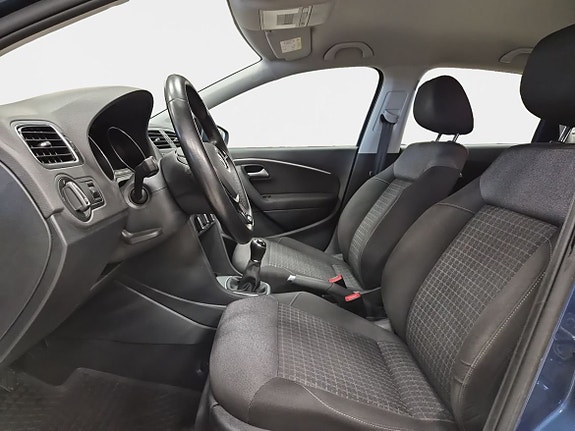 Volkswagen Polo 9 of 15