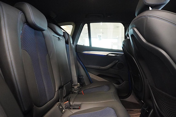 BMW X1 13 of 16