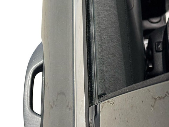 Volkswagen Passat 23 of 24