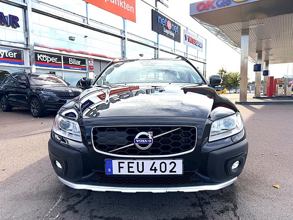 Volvo XC70 3 of 30