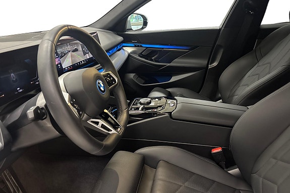 BMW 530e 12 of 19