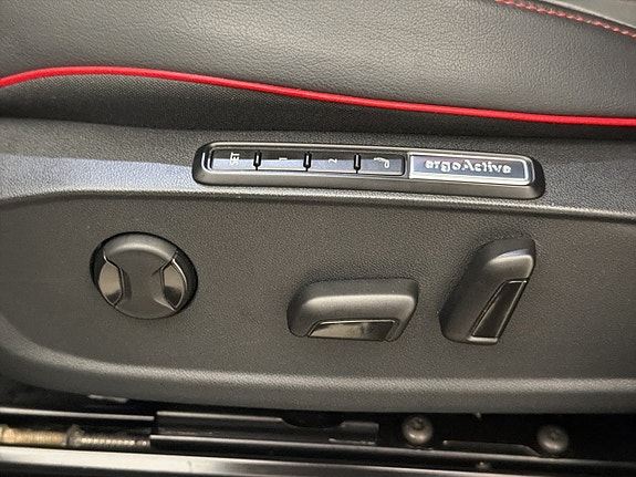Volkswagen ID.4 GTX 16 of 30